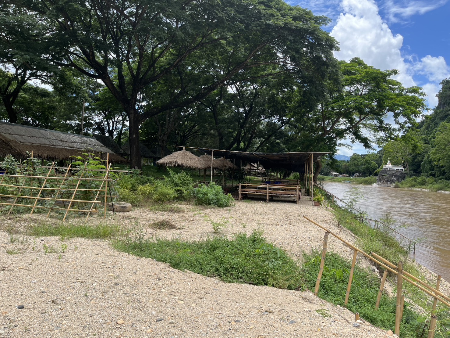 หาดเชียงราย 50 ปีถึงจุดเปลี่ยน ผู้ค้าขอยืดเวลาคืนพื้นที่–อบต.ยันเดินหน้าโครงการเมืองใหม่ 187 ล้าน